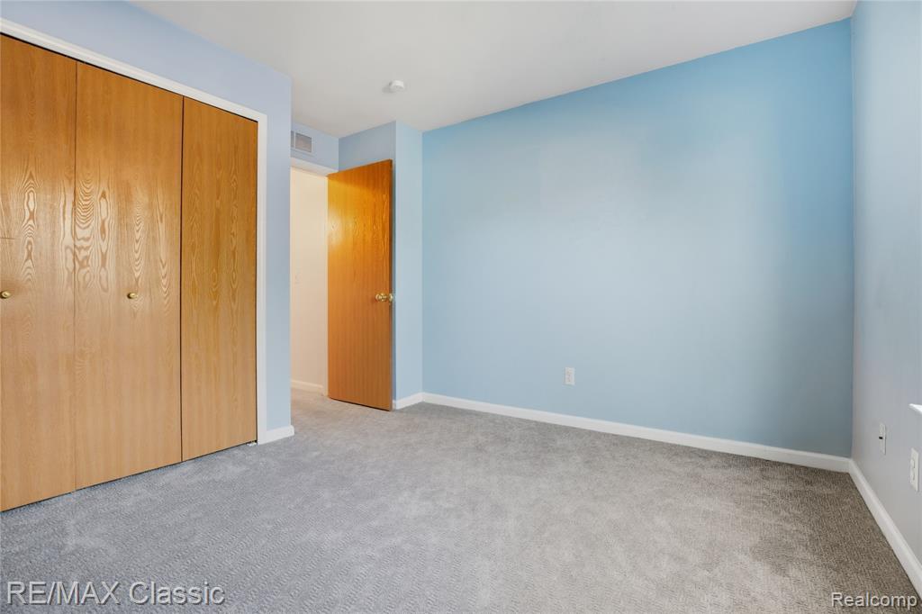 42670 Lilley Pointe Drive, Canton, MI 48187 — Photo 20