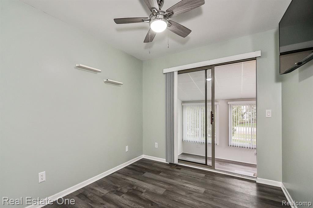 61960 ARLINGTON Circle, 1, South Lyon, MI 48178 — Photo 17