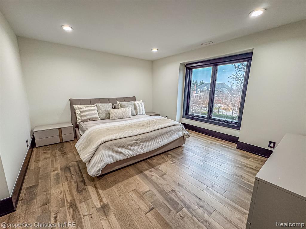 47490 BELLAGIO Drive, Northville, MI 48167 — Photo 44