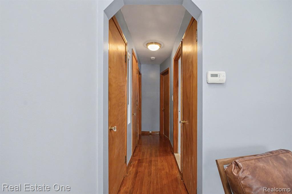 5721 Somerset Avenue, Detroit, MI 48224 — Photo 15