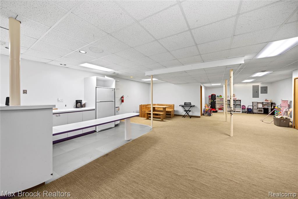 6067 Charles Drive, West Bloomfield, MI — Photo 52