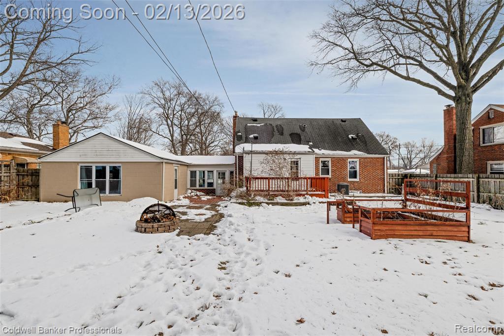 6821 N Lafayette Street, Dearborn Heights, MI 48127 — Photo 41