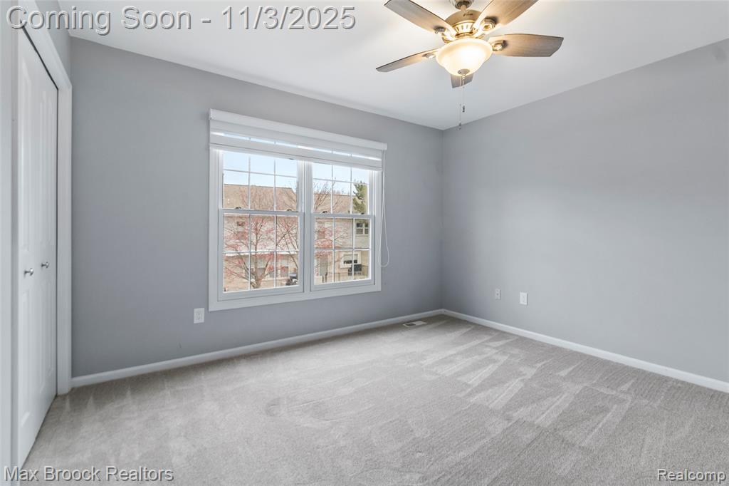 5366 Midchester Court, West Bloomfield, MI 48324 — Photo 30