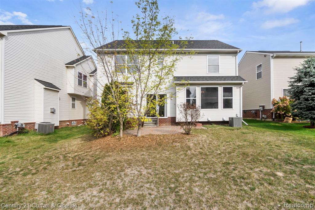 51207 Brompton, Novi, MI — Photo 51