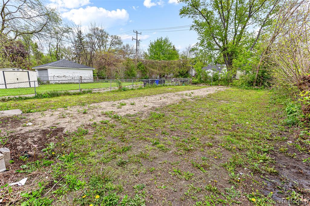 19786 Prevost Street, Detroit, MI 48235 — Photo 31