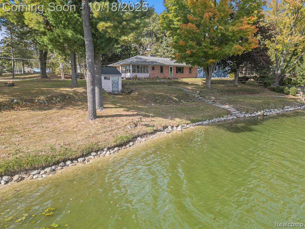 15303 Longfellow Drive, Byron, MI 48418 — Photo 32