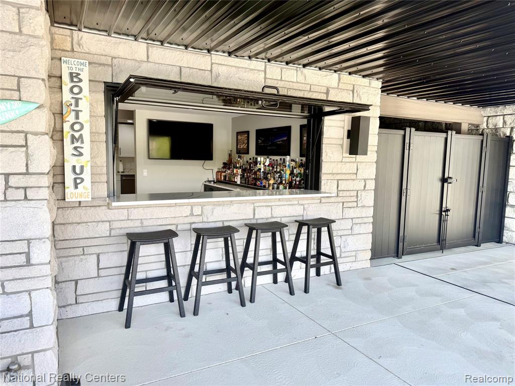 7050 Lake Shannon Court, Fenton, MI 48430 — Photo 58