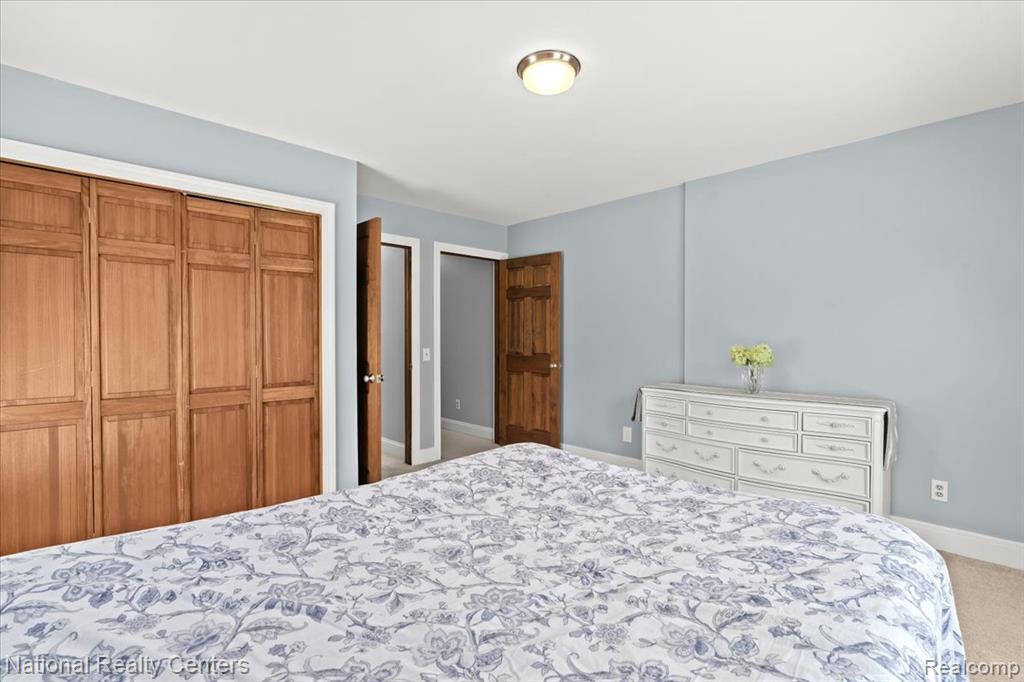 4650 Cooley Lake Road, Commerce Twp, MI 48382 — Photo 26