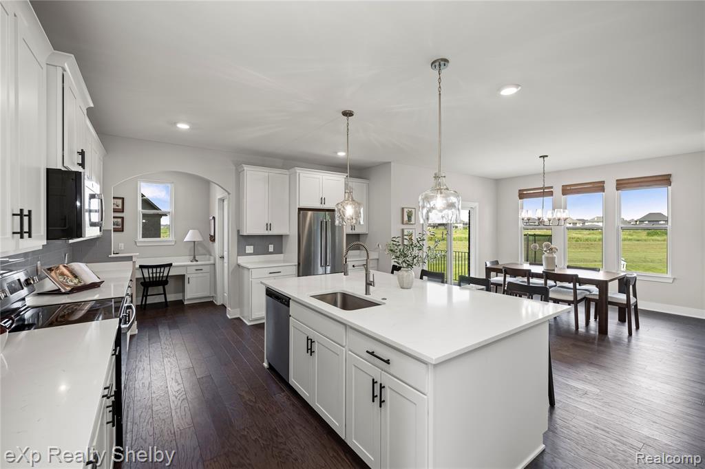 52322 Monaco Drive, Macomb, MI 48042 — Photo 11