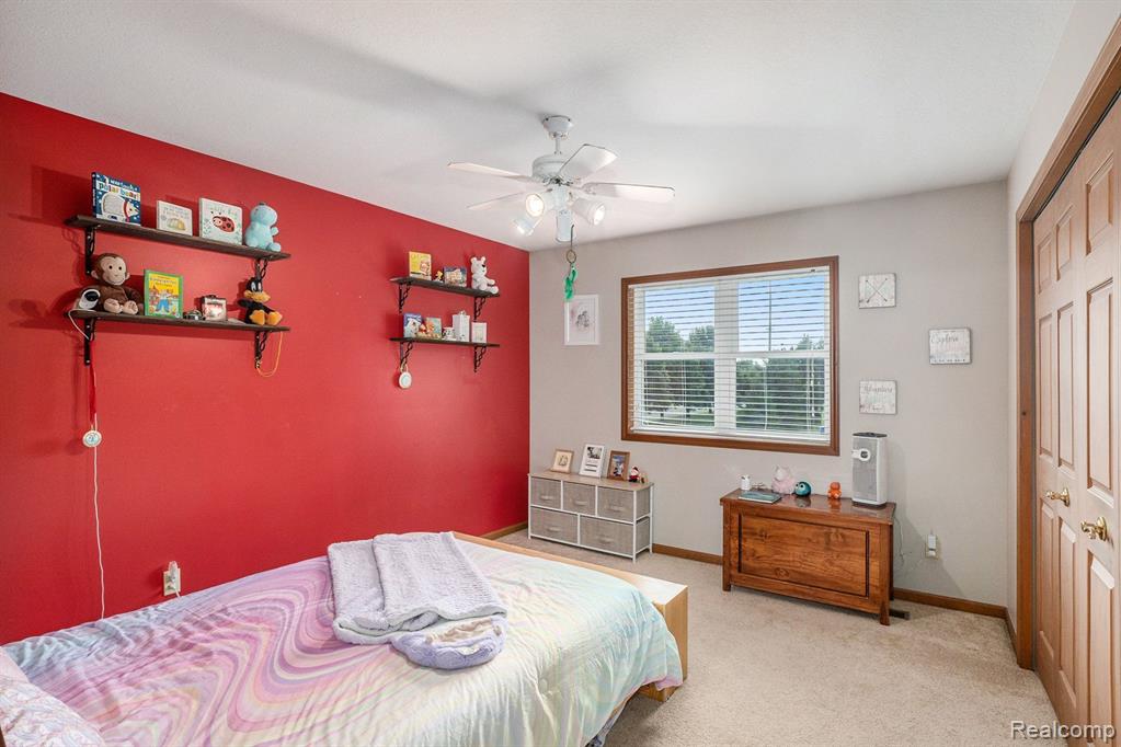 6084 Chatham Court, Grand Blanc, MI 48439 — Photo 24