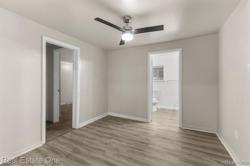 5121 CROISSANT Street, Dearborn Heights, MI 48125 — Photo 23