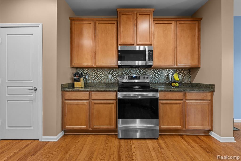 49503 Gracechurch Road, Macomb, MI 48044 — Photo 16