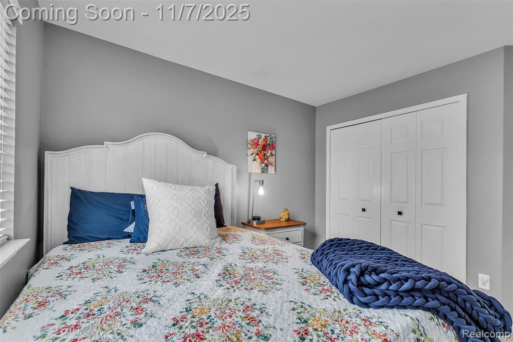 8522 Berkshire Drive, Ypsilanti, MI 48198 — Photo 22