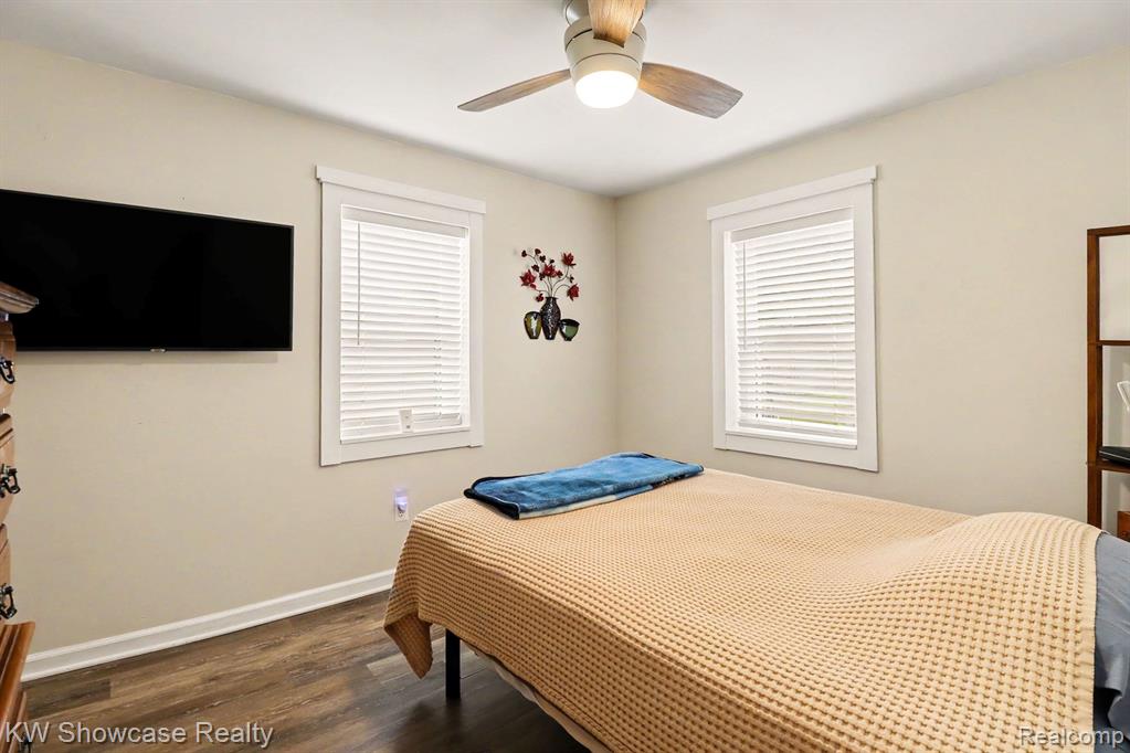 9572 Garden Terrace, Commerce Twp, MI 48382 — Photo 10