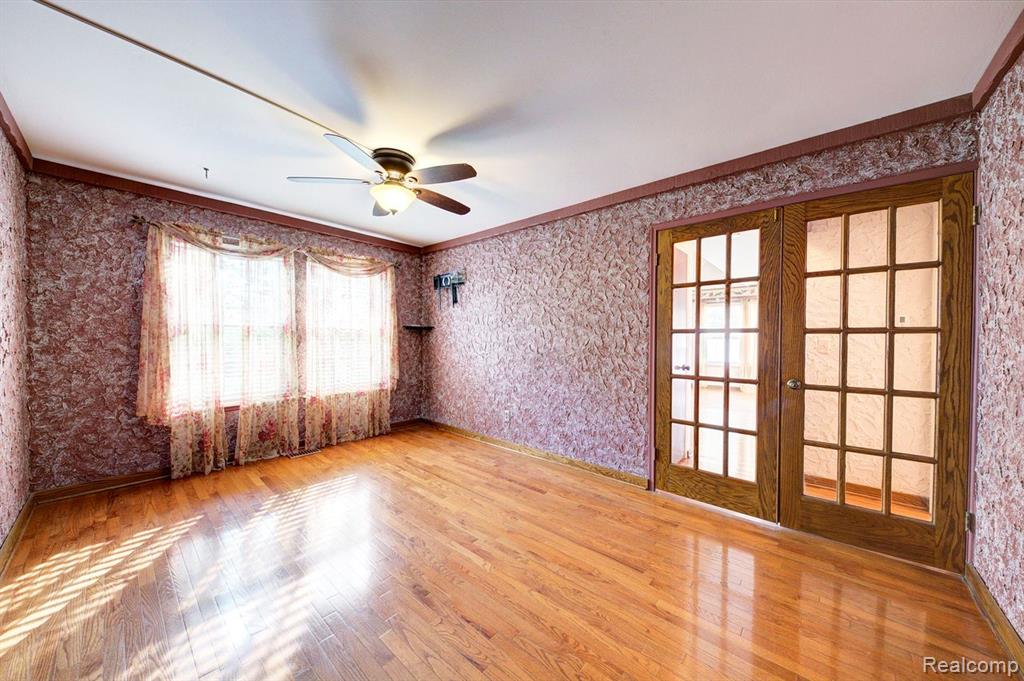 20832 E Glen Haven Circle, Northville, MI 48167 — Photo 9