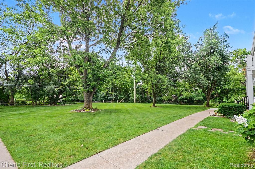 41715 Onaway Drive, Northville, MI 48167 — Photo 2