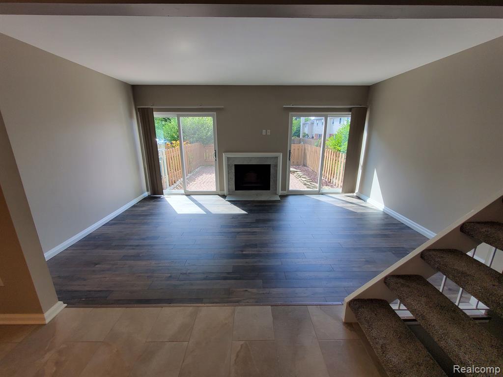 1720 BRENTWOOD Drive, Troy, MI 48098 — Photo 7