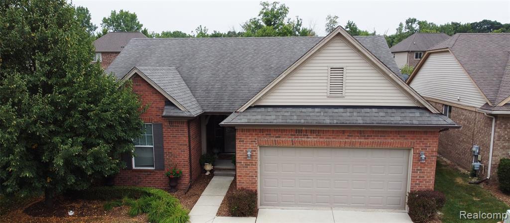 30245 Bradmore Road, Warren, MI 48092
