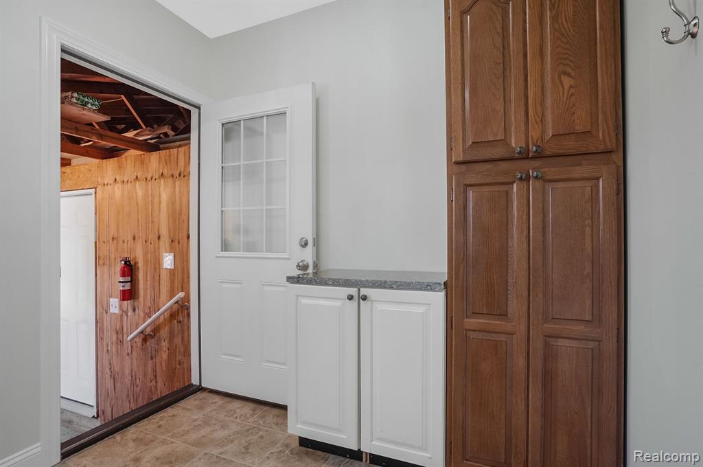 6820 WALTERS Road, Clarkston, MI — Photo 39