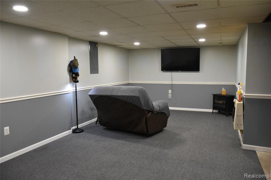 8826 Mikado Drive, Newport, MI 48166 — Photo 18