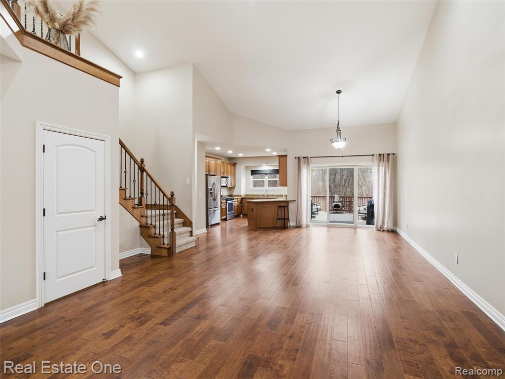 9572 Kingsway Circle, Clarkston, MI 48348 — Photo 11