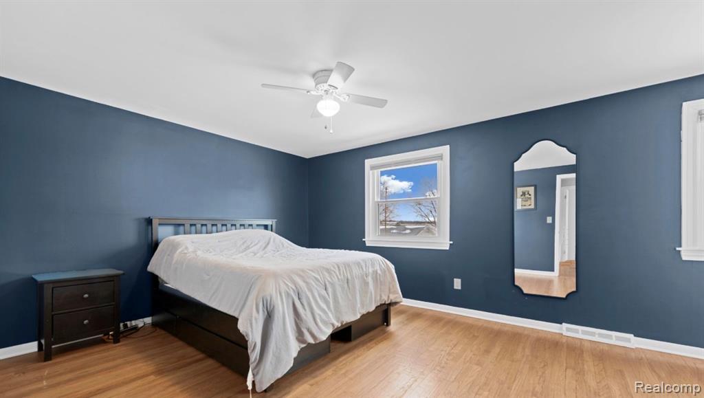 28426 Chatham Road, Grosse Ile, MI 48138 — Photo 14
