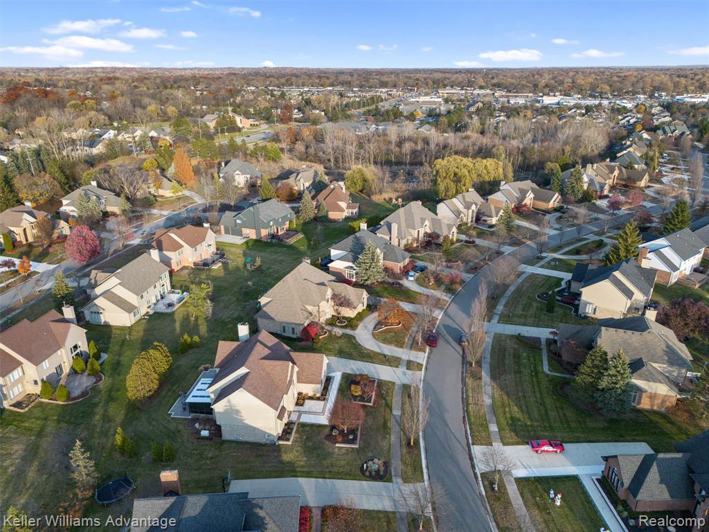 4656 Stoneview, West Bloomfield, MI — Photo 60