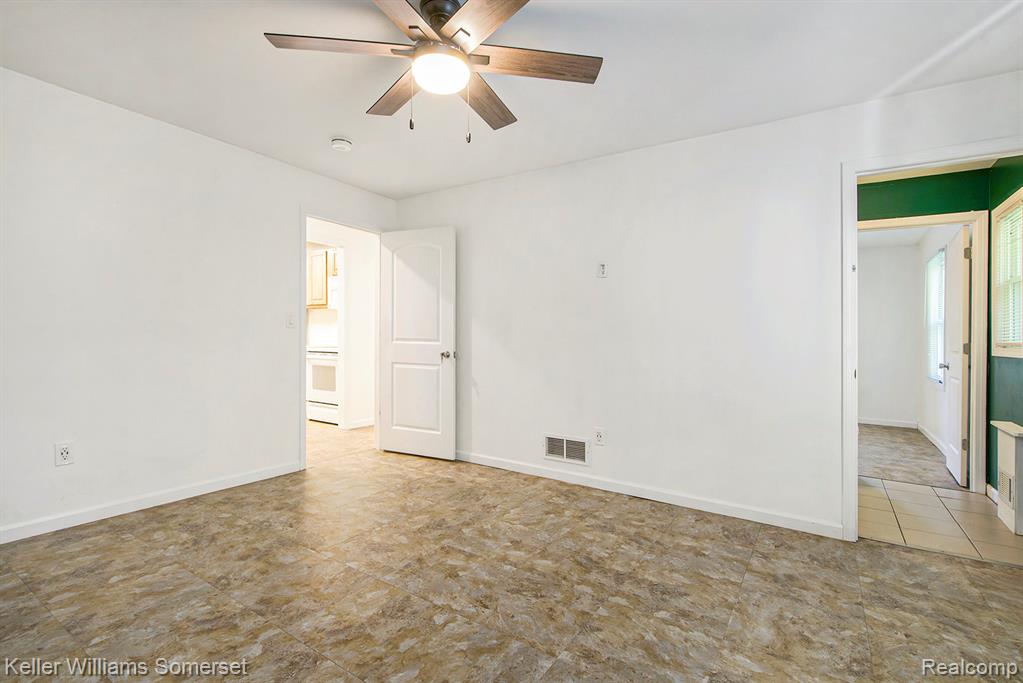 437 Orchard Street, Ypsilanti, MI 48197 — Photo 13
