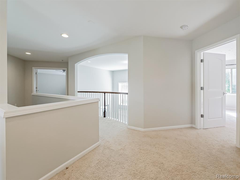 47639 Alpine Drive, Novi, MI — Photo 11