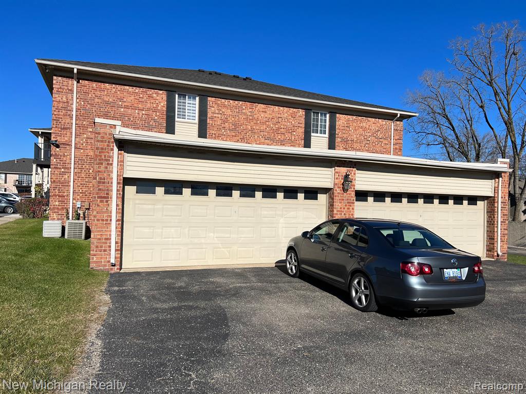 6157 ORCHARD LAKE Road, West Bloomfield, MI — Photo 34
