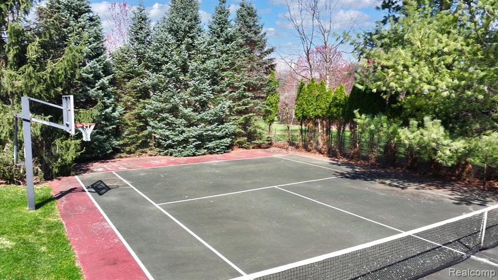 7286 Brentwood Court, Ypsilanti, MI 48198 — Photo 15