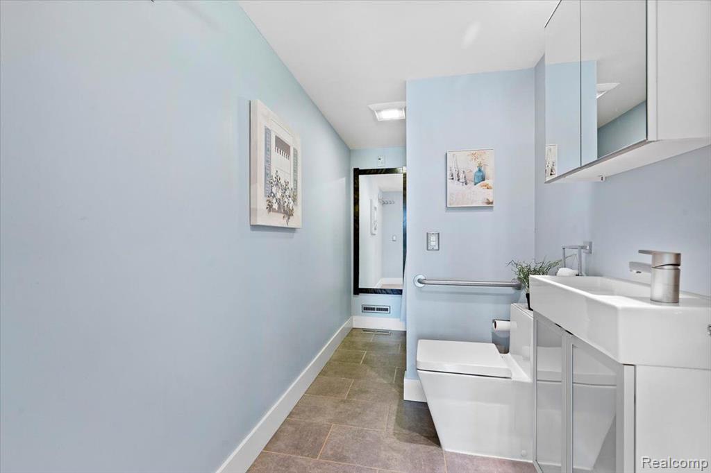 17410 WATERLOO Road, Chelsea, MI 48118 — Photo 17