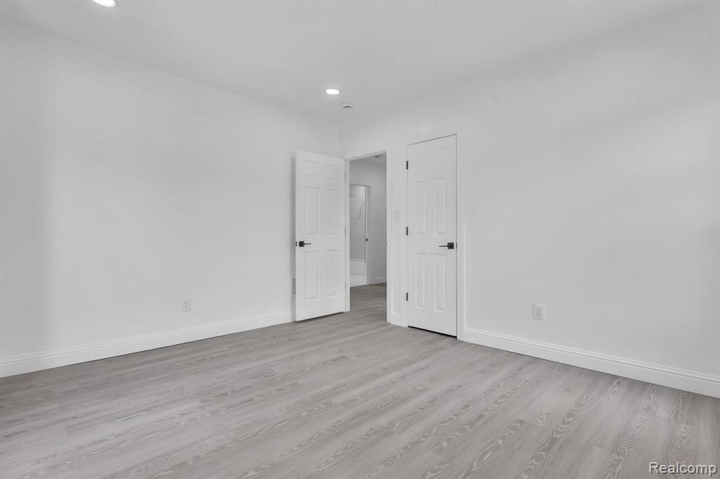 9158 Steel Street, Detroit, MI 48228 — Photo 27