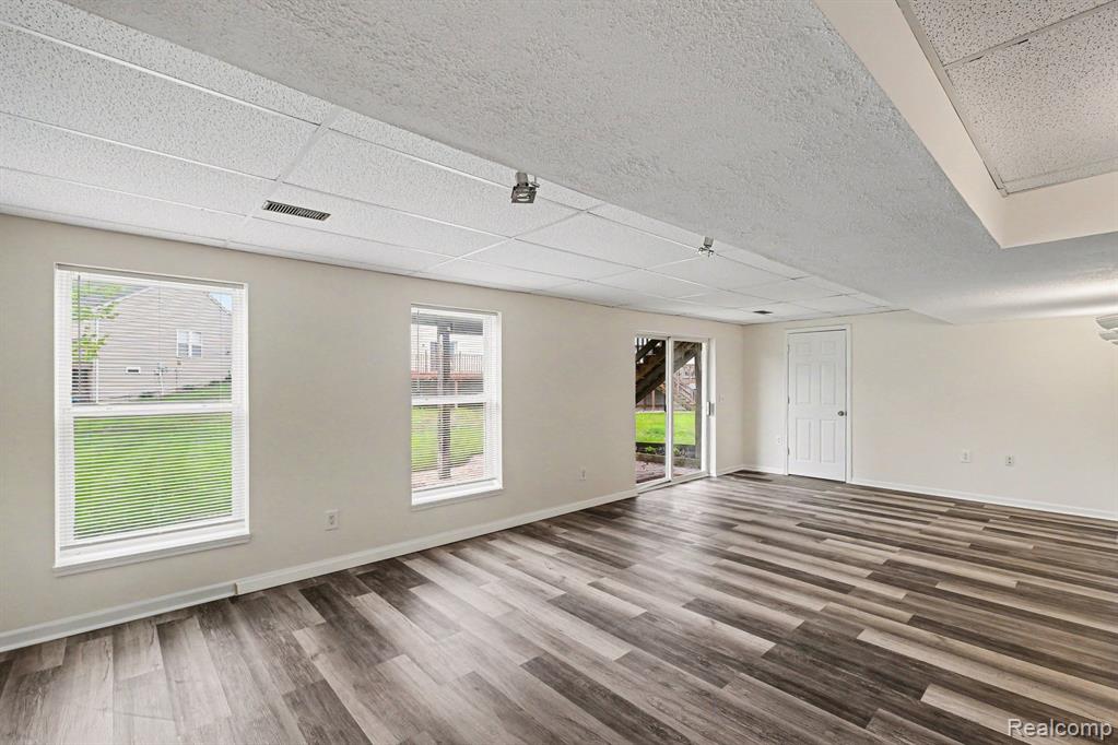 10068 Scenic Ridge Boulevard, Holly, MI 48442 — Photo 20