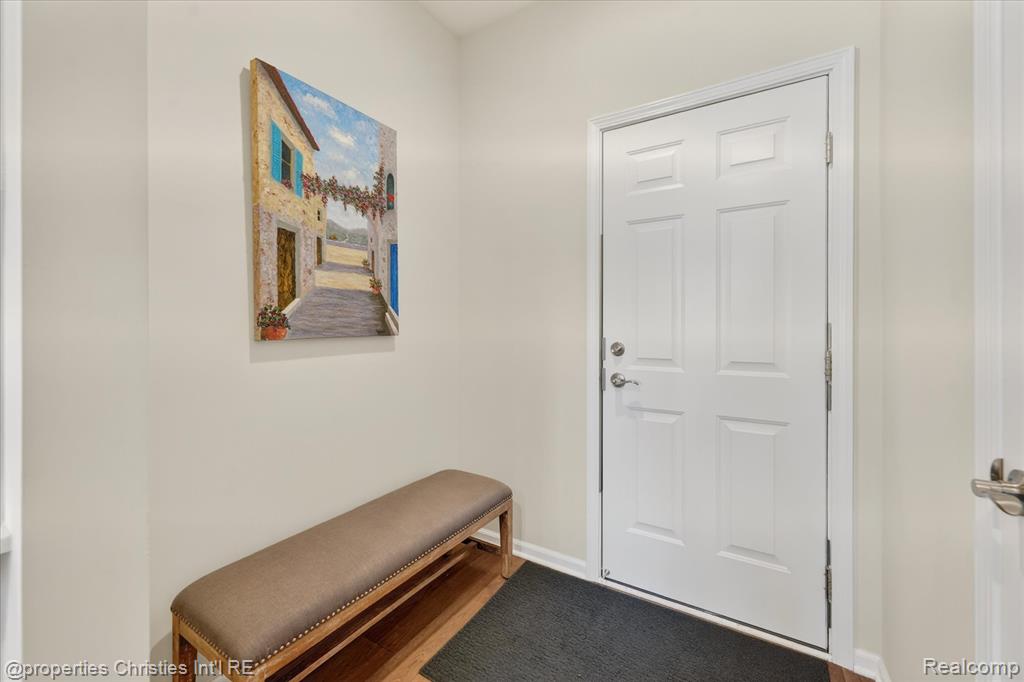 4041 Nottingham Circle, Clarkston, MI, 00000