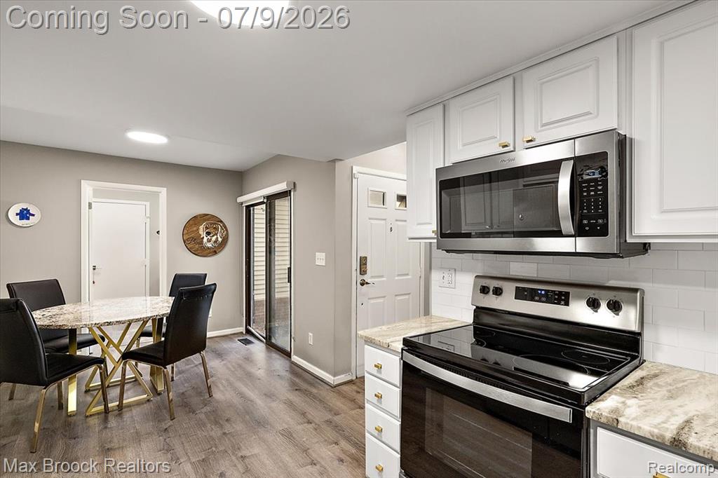 5601 Drake Hollow Drive W, West Bloomfield, MI — Photo 16