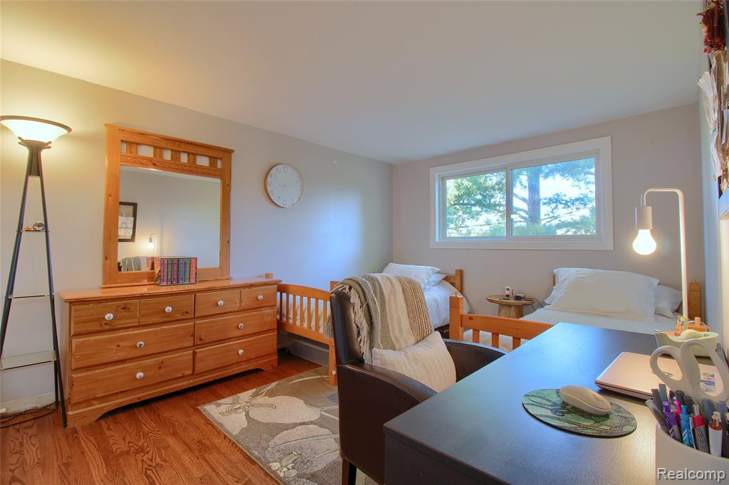8650 Buffalo Drive, Commerce Twp, MI 48382 — Photo 20