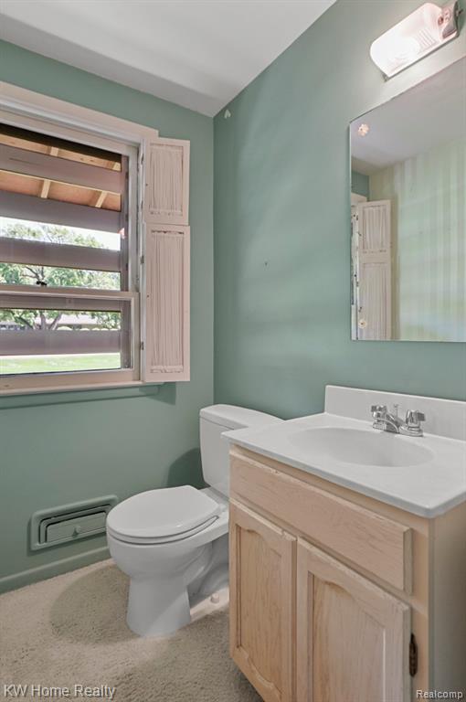 5660 Crabtree Road, Bloomfield Hills, MI 48301 — Photo 23