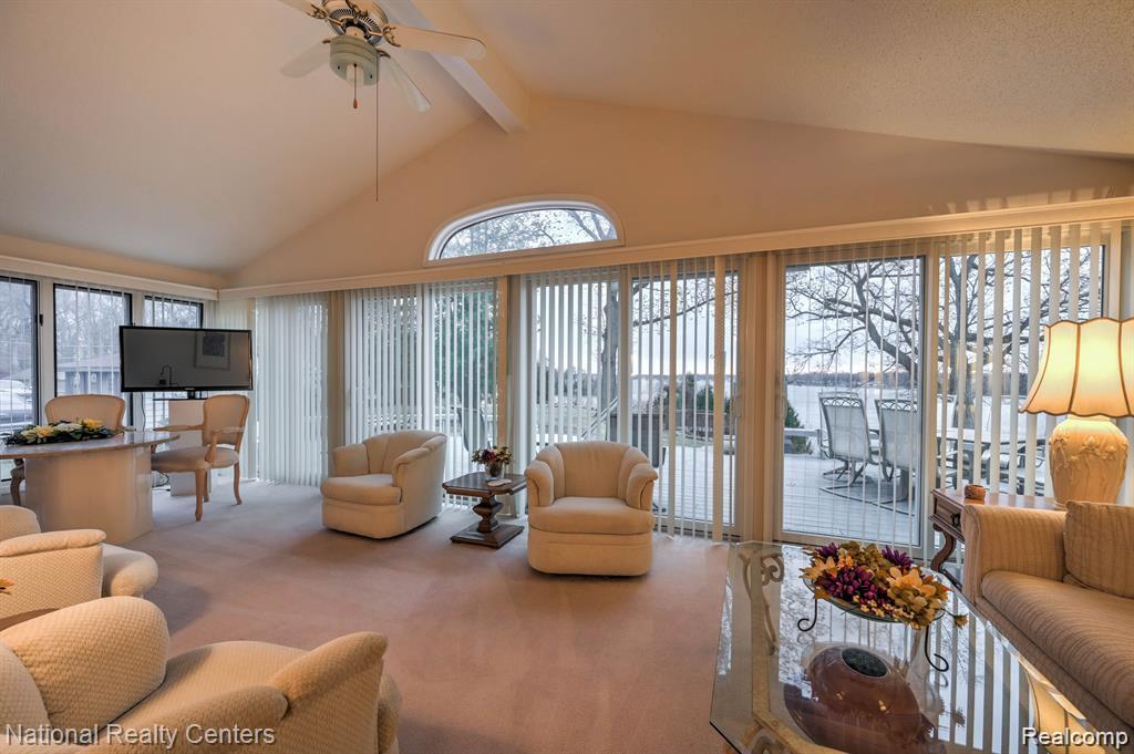 3453 Ormond Road, White Lake, MI 48383 — Photo 21