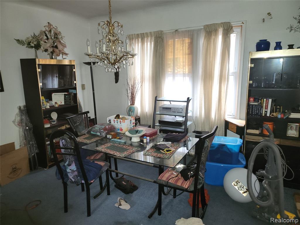 585 Owen Street, Detroit, MI 48202 — Photo 15