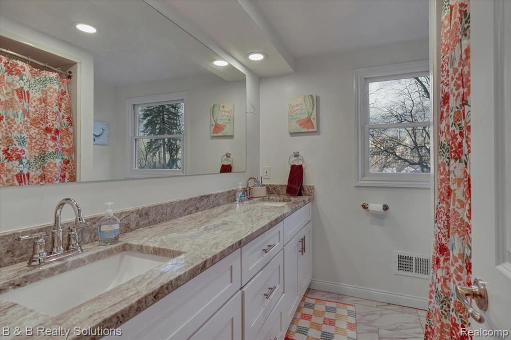 5011 Vincent Trail, Shelby Twp, MI 48316 — Photo 28
