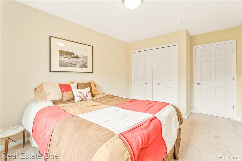 43543 Abbey Circle, Canton, MI 48187 — Photo 42