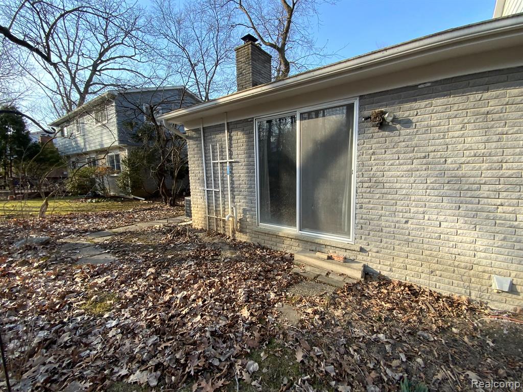 3684 MIDDLETON Drive, Ann Arbor, MI 48105 — Photo 18