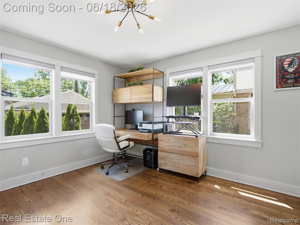 10125 Borgman Avenue, Huntington Woods, MI — Photo 16