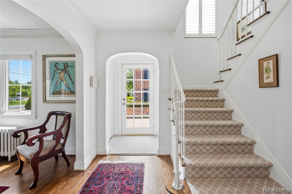 250 Pleasant Street - Photo 3