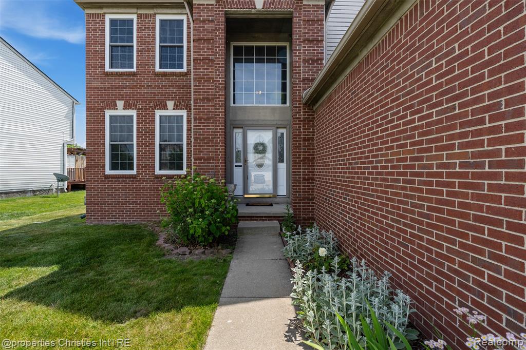 9670 Wexford Drive, Ypsilanti, MI 48198 — Photo 7