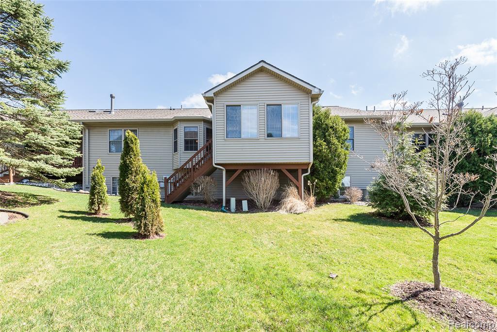 6062 Green Ash Drive, Brighton, MI 48116 — Photo 23