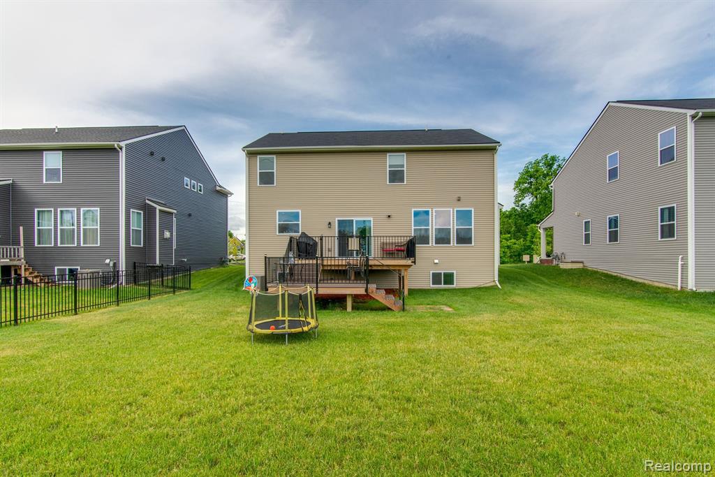 6661 MAPLELAWN Drive, Ypsilanti, MI 48197 — Photo 31