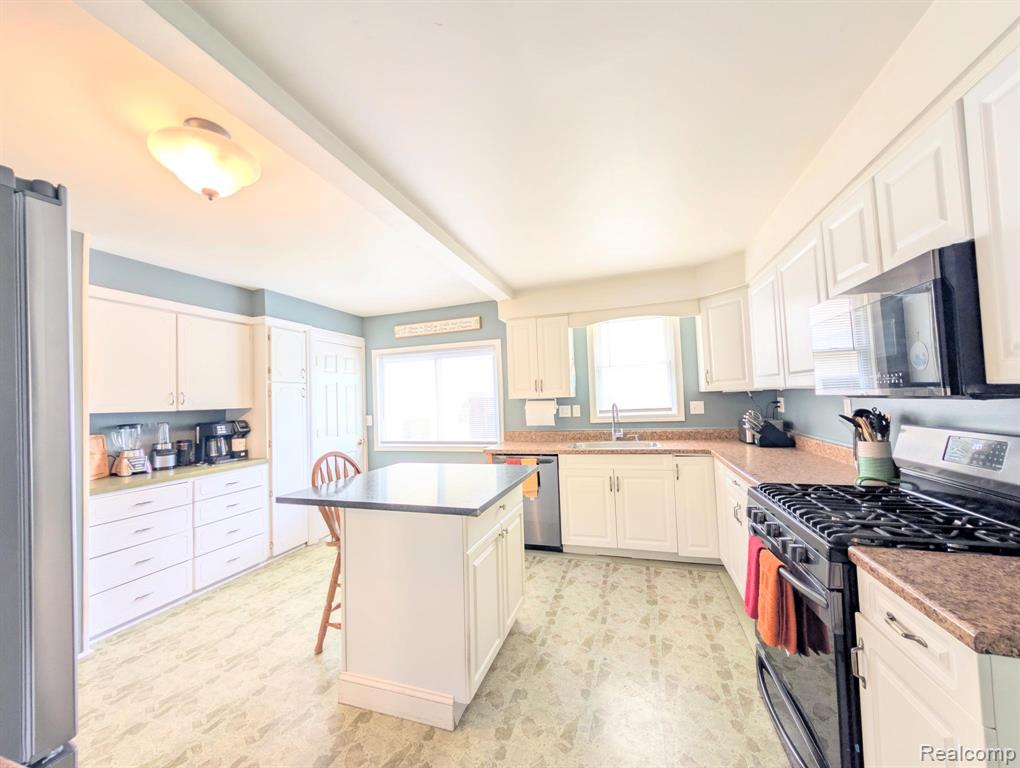 2278 Chapin Street, Grand Blanc, MI 48439 — Photo 3