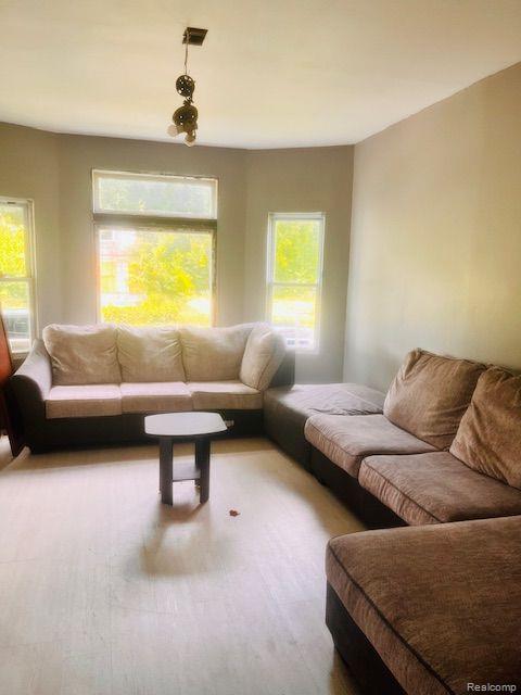3964 SHERIDAN Street, Detroit, MI 48214 — Photo 4